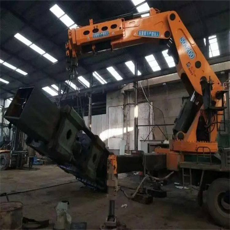 阜宁县200吨折臂吊出租