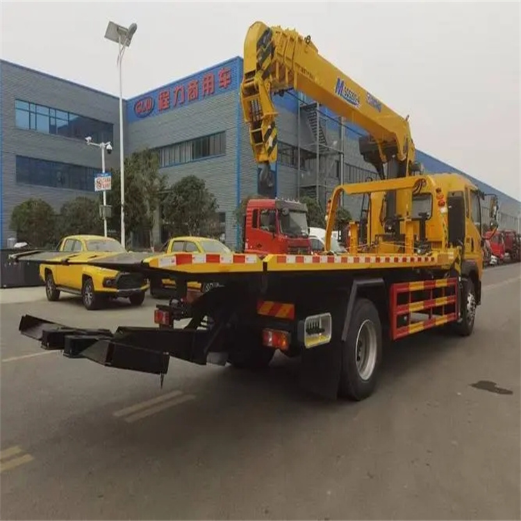 阜宁县附近小随车吊出租电话，轻松解决搬运烦恼